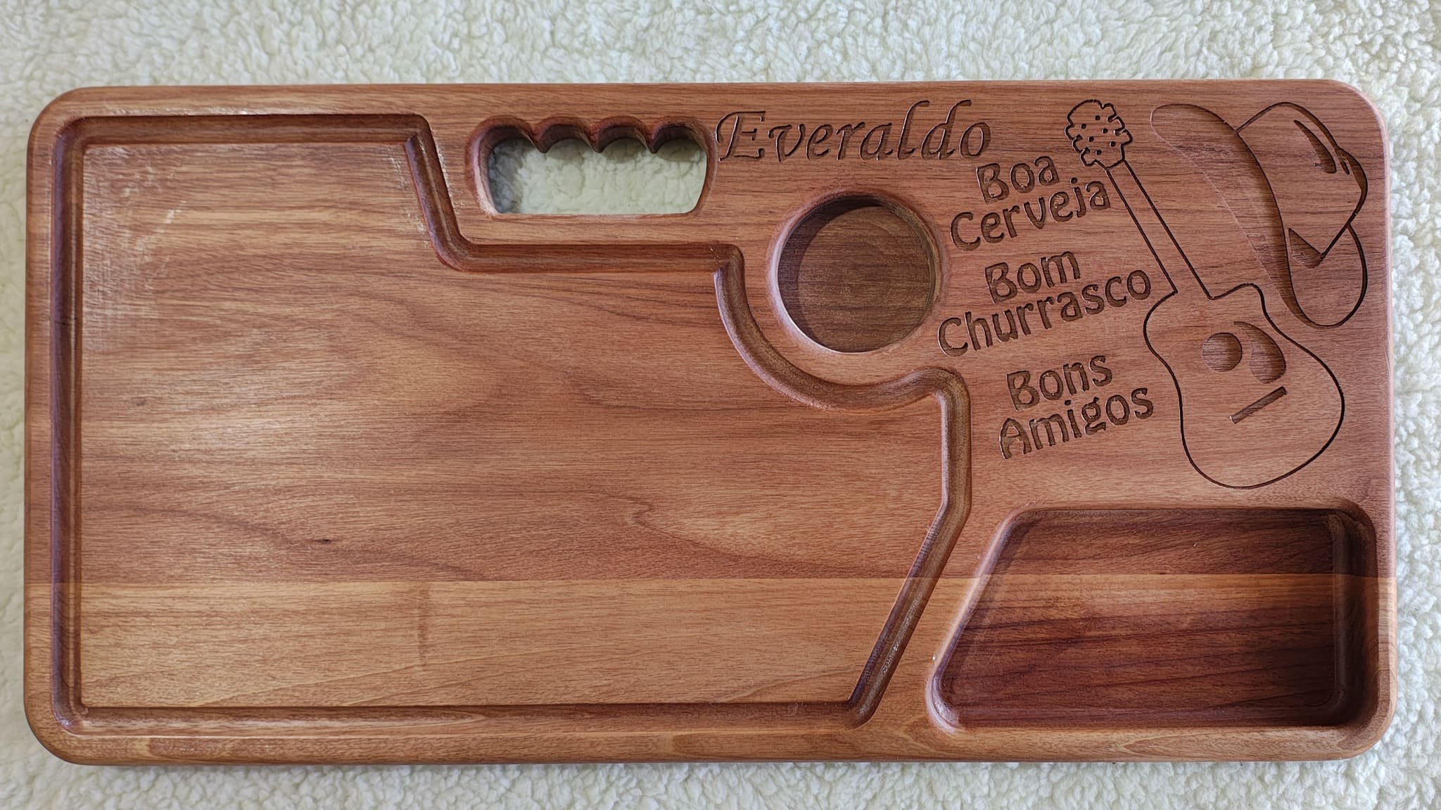 Tábua de corte Violão e Chapéu