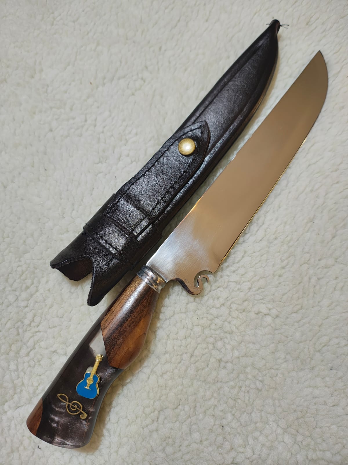 Faca Violão 9"